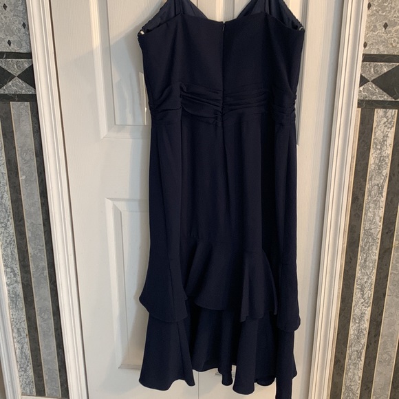 Monique Lhuillier Tiered Ruffle Cocktail Dress - Picture 9 of 13